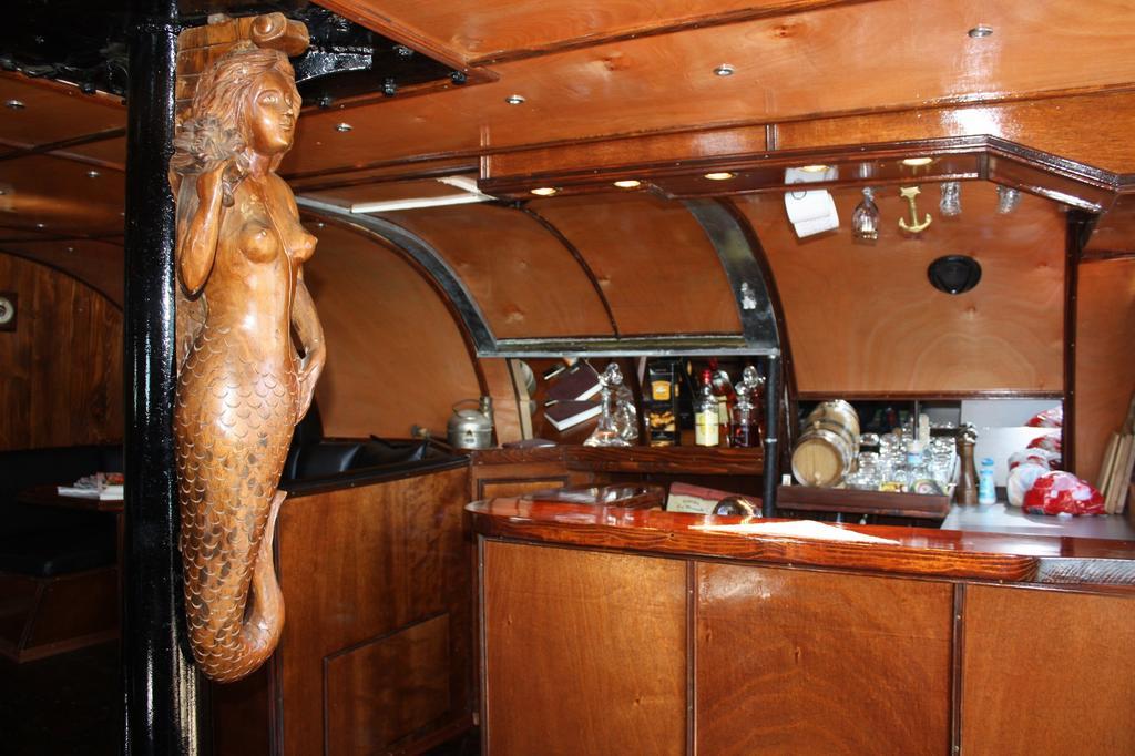 Готель Boat Ms Cutty Jean Сліма Екстер'єр фото