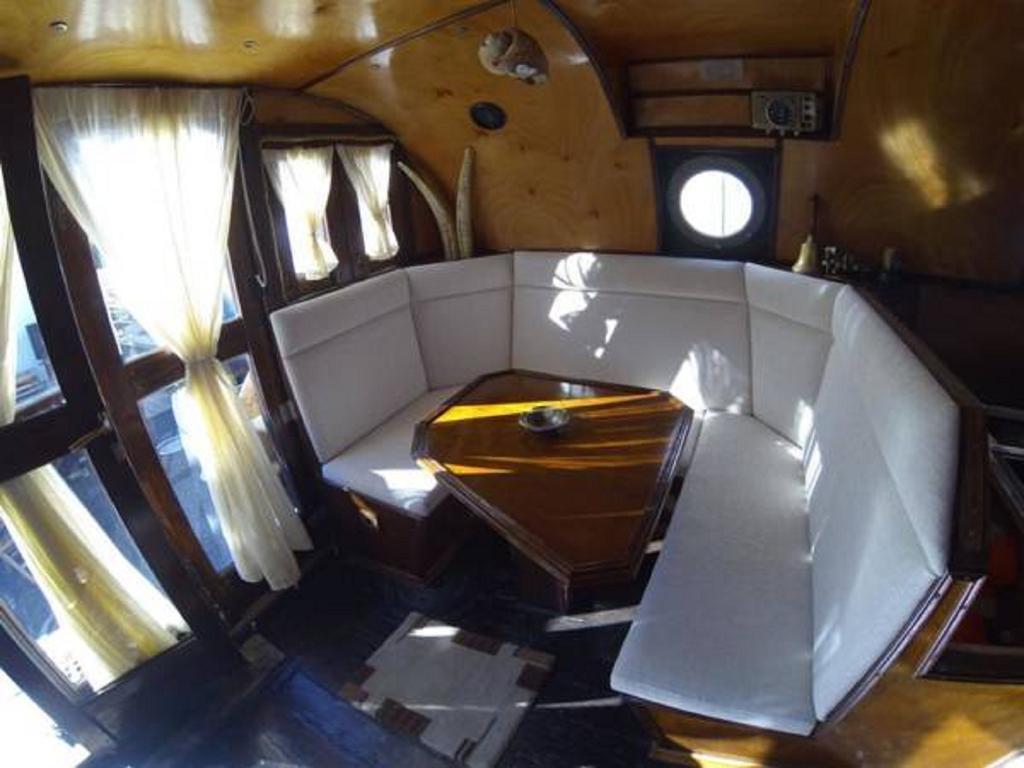 Готель Boat Ms Cutty Jean Сліма Екстер'єр фото